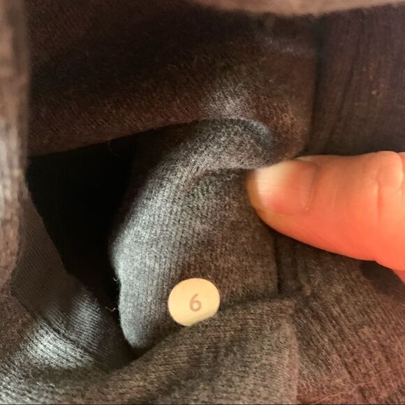 Lululemon Hug it Out Jacket Fleece Lined Zip Up Dark Charcoal Gray Size 6 - Picture 8 of 10